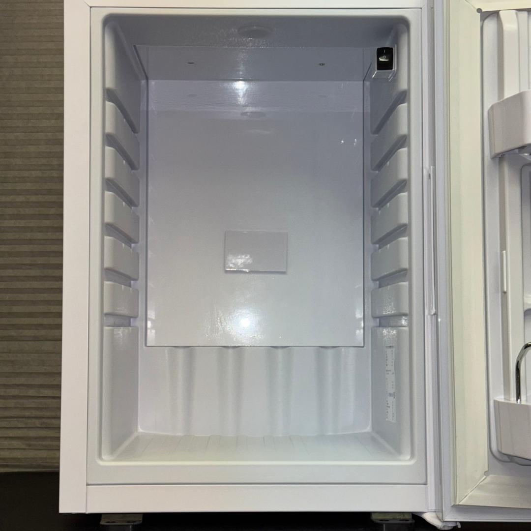 ☆三ツ星貿易　電気 冷蔵庫　Excellence　ML-40SG　ペルチェ式