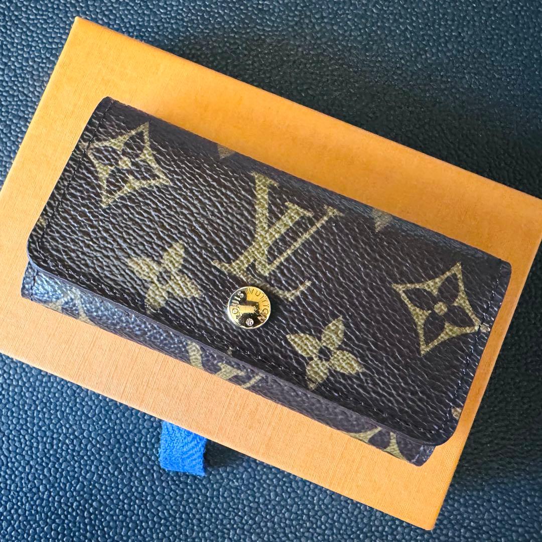LOUIS VUITTON モノグラム ミュルティクレ 4連キーケース 極美品