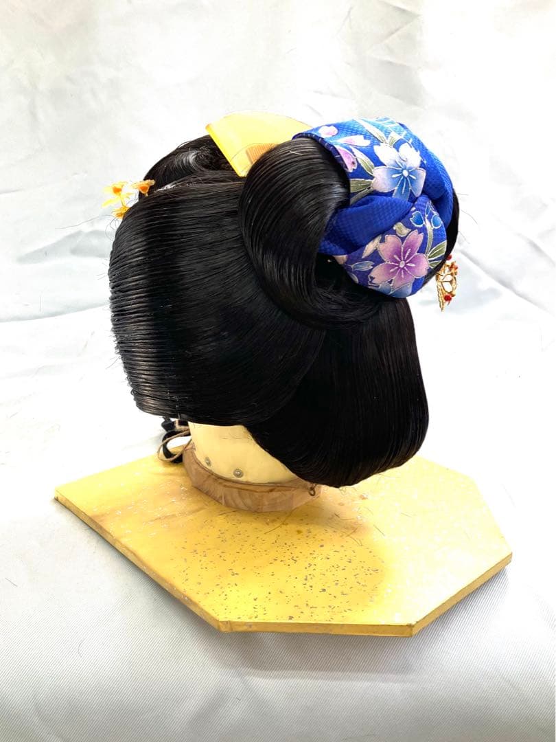 銀杏返し(黒髪、生え際網無しタイプ)中サイズ、中古舞踊かつら、大衆演劇かつら