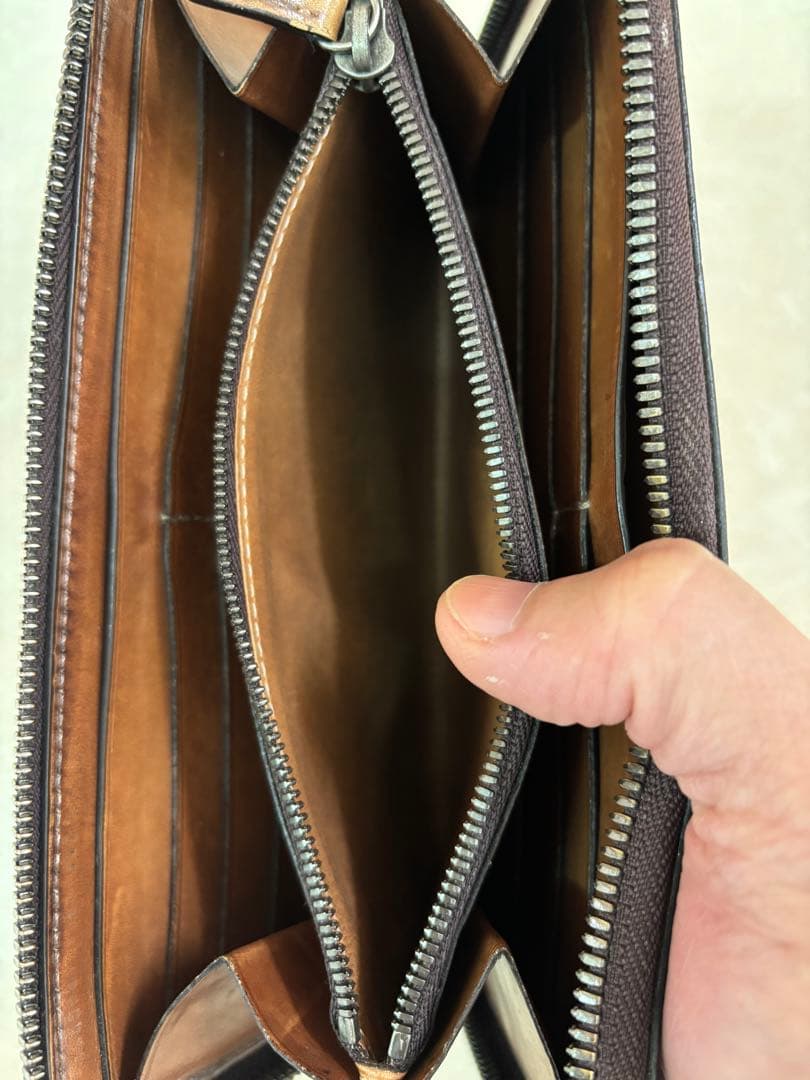 最終値下げ！1月末まで Berluti ブラウンレザー 長財布