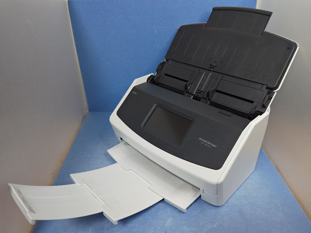 たまった書類を一気にスキャン 富士通 ScanSnap iX1500（白）