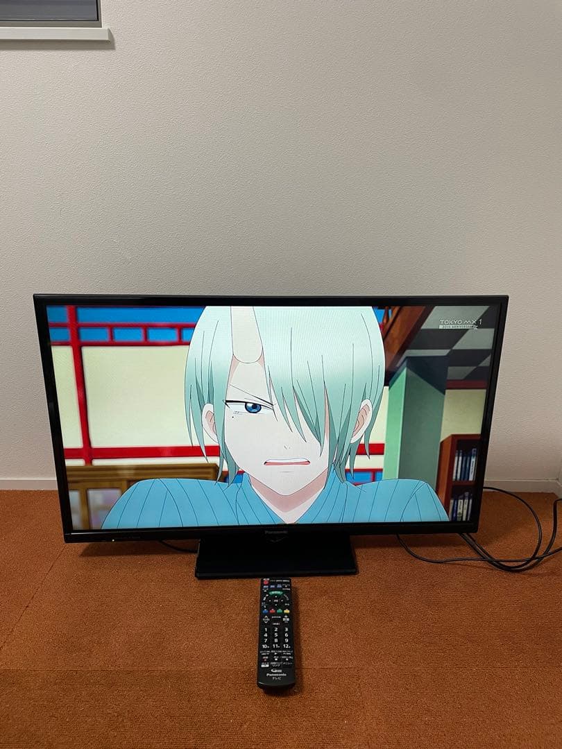 パナソニック　液晶テレビ 32V型　地上/BS/110度CSデジタルハイビジョン