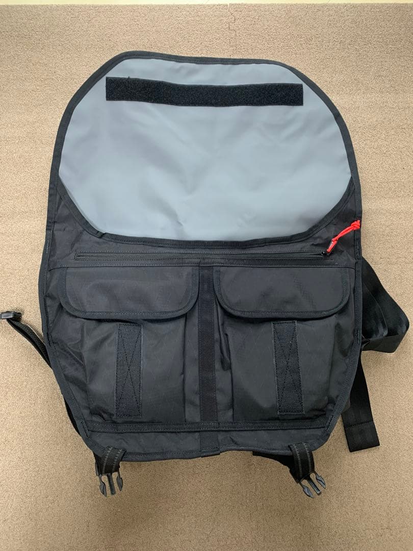 [美品中古] CHROME CTZ 15L MESSENGER BLACKXRF