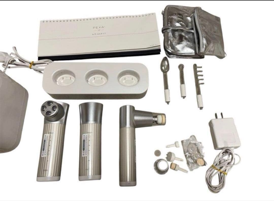 フェクサユニ　美顔器