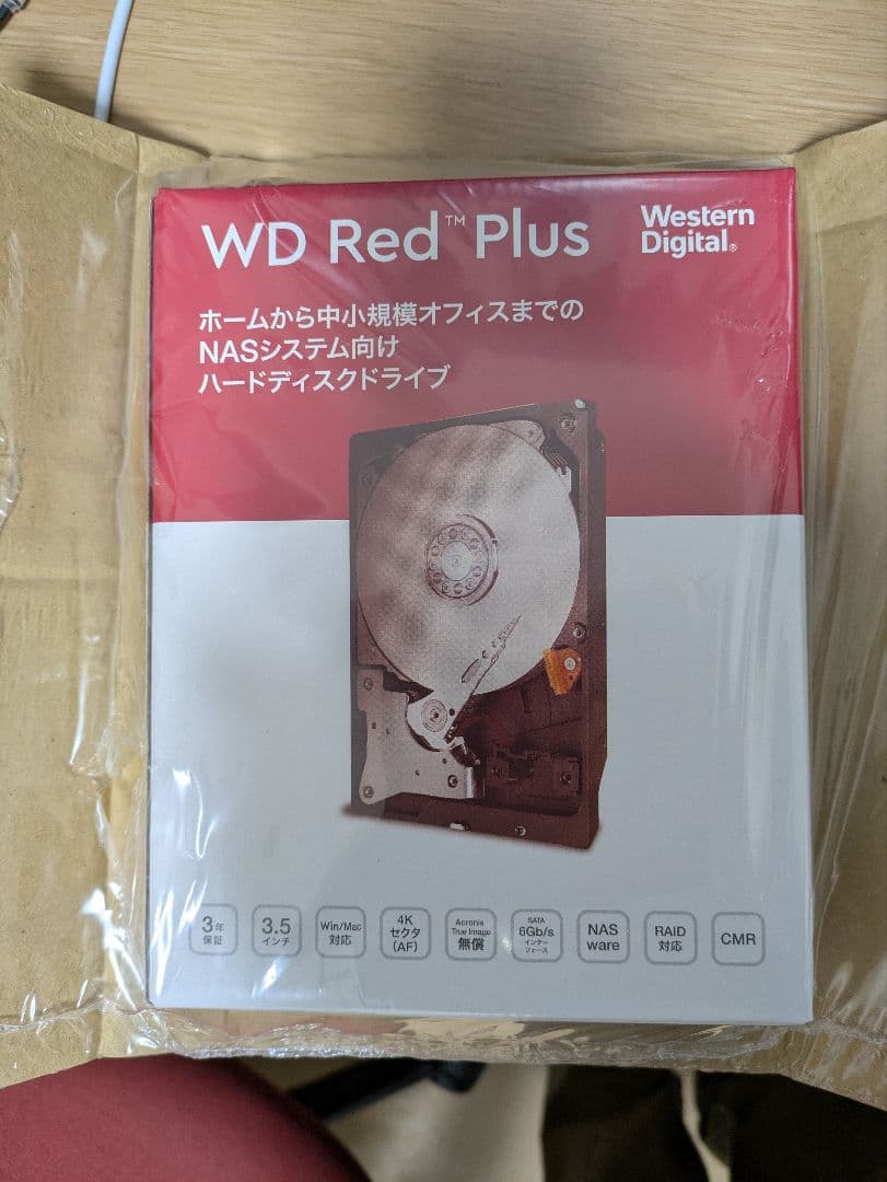 WD Red Plus ハードディスクドライブ　4TB wd40efzz
