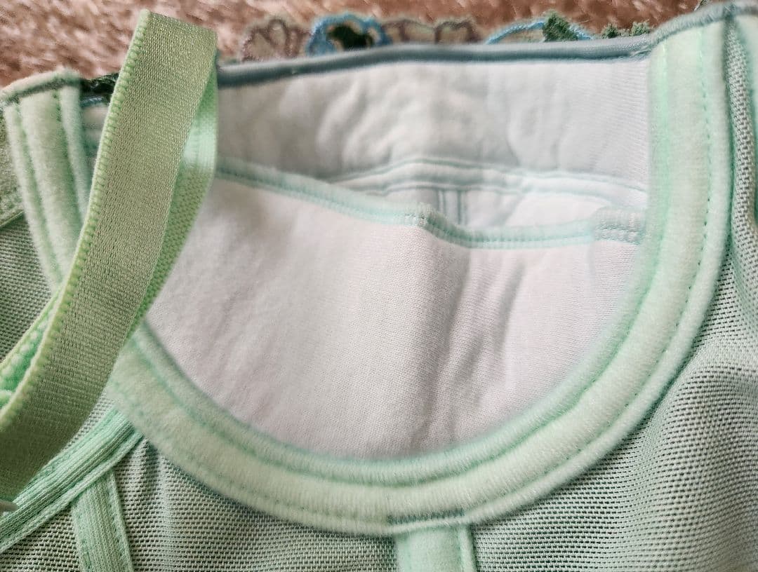 MARUKO モンマリエシェリルグリーン 限定色 1/2ロングブラジャー A70