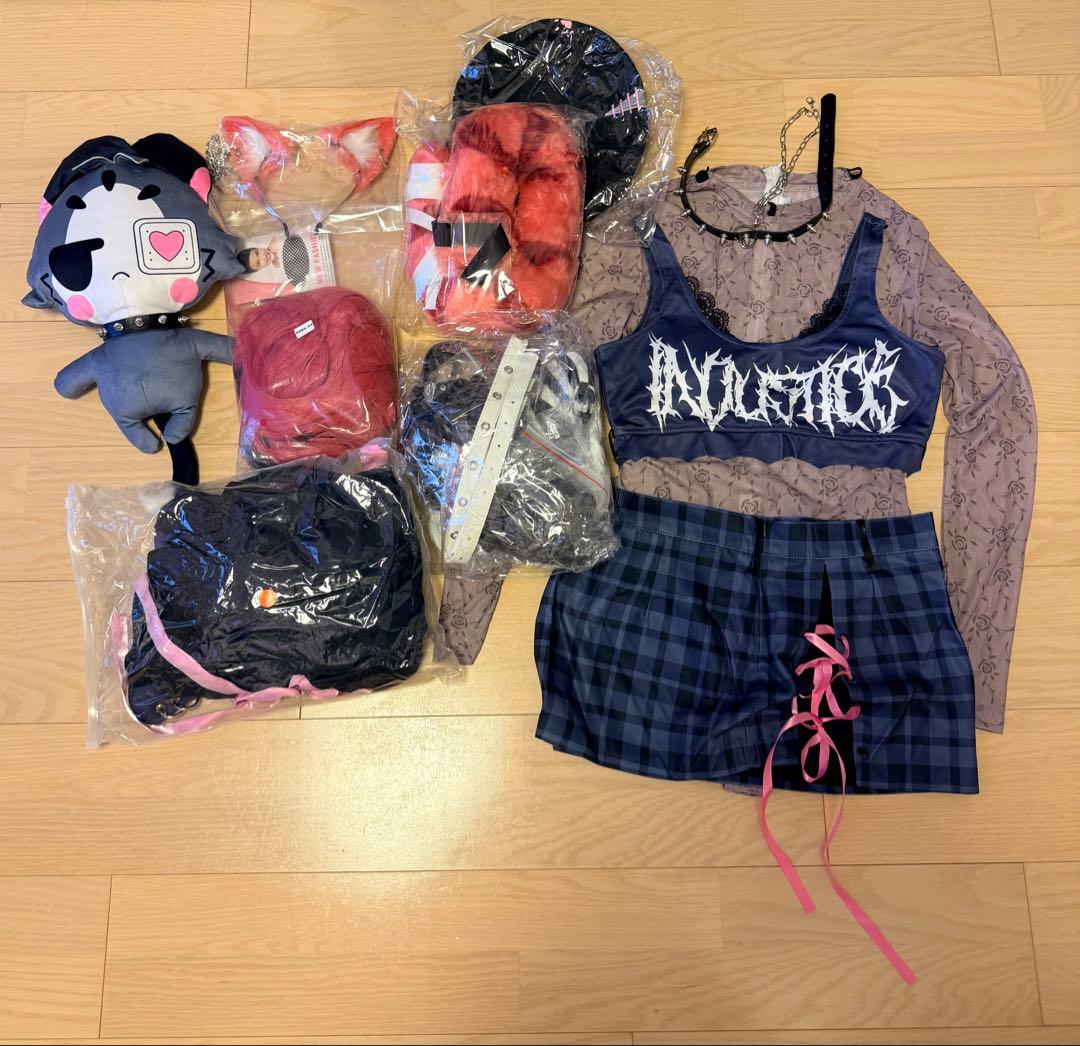 ホロライブ　コスプレ　ウイッグ付　ラオラパンテーラ　ゴシック