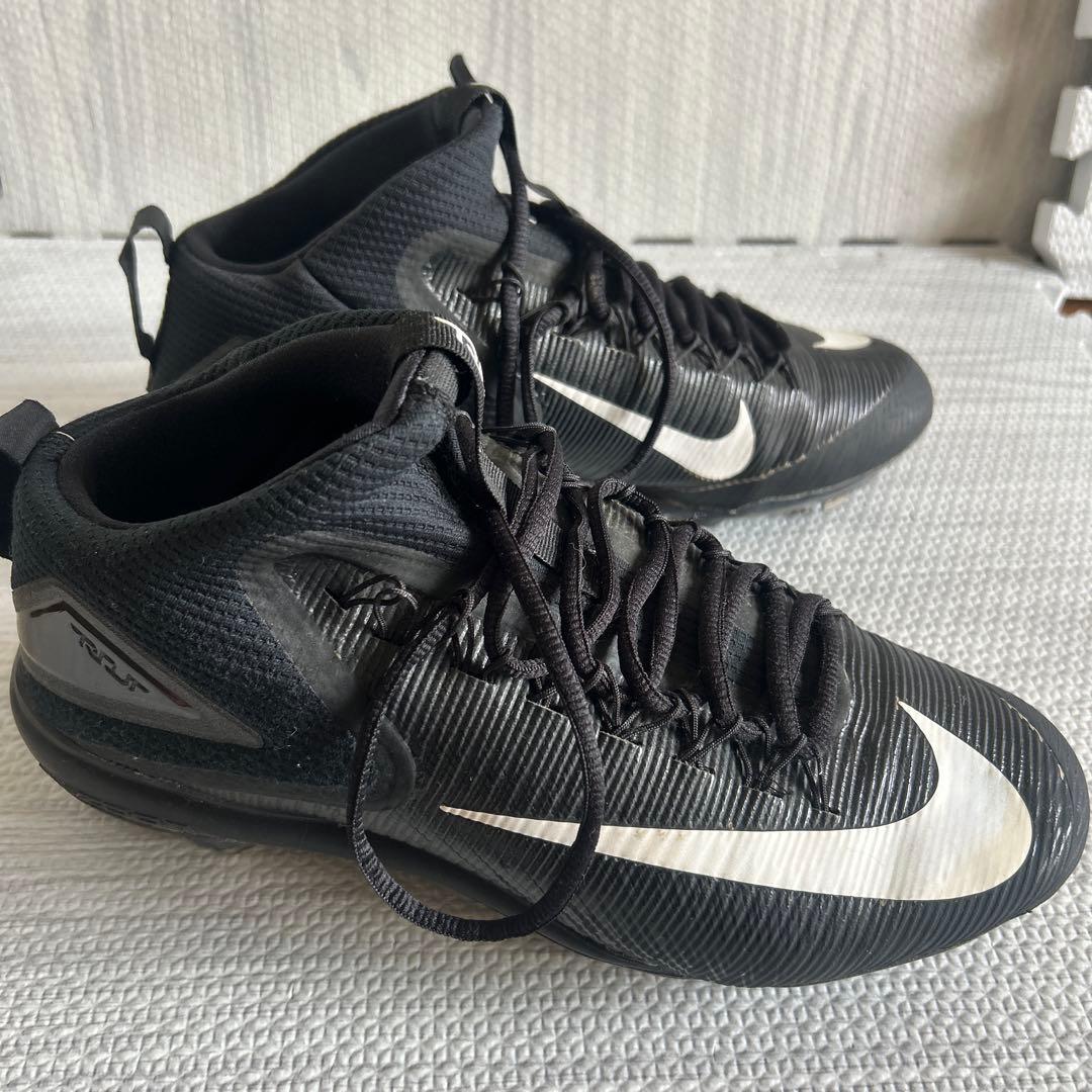 Nike 野球スパイク トラウト