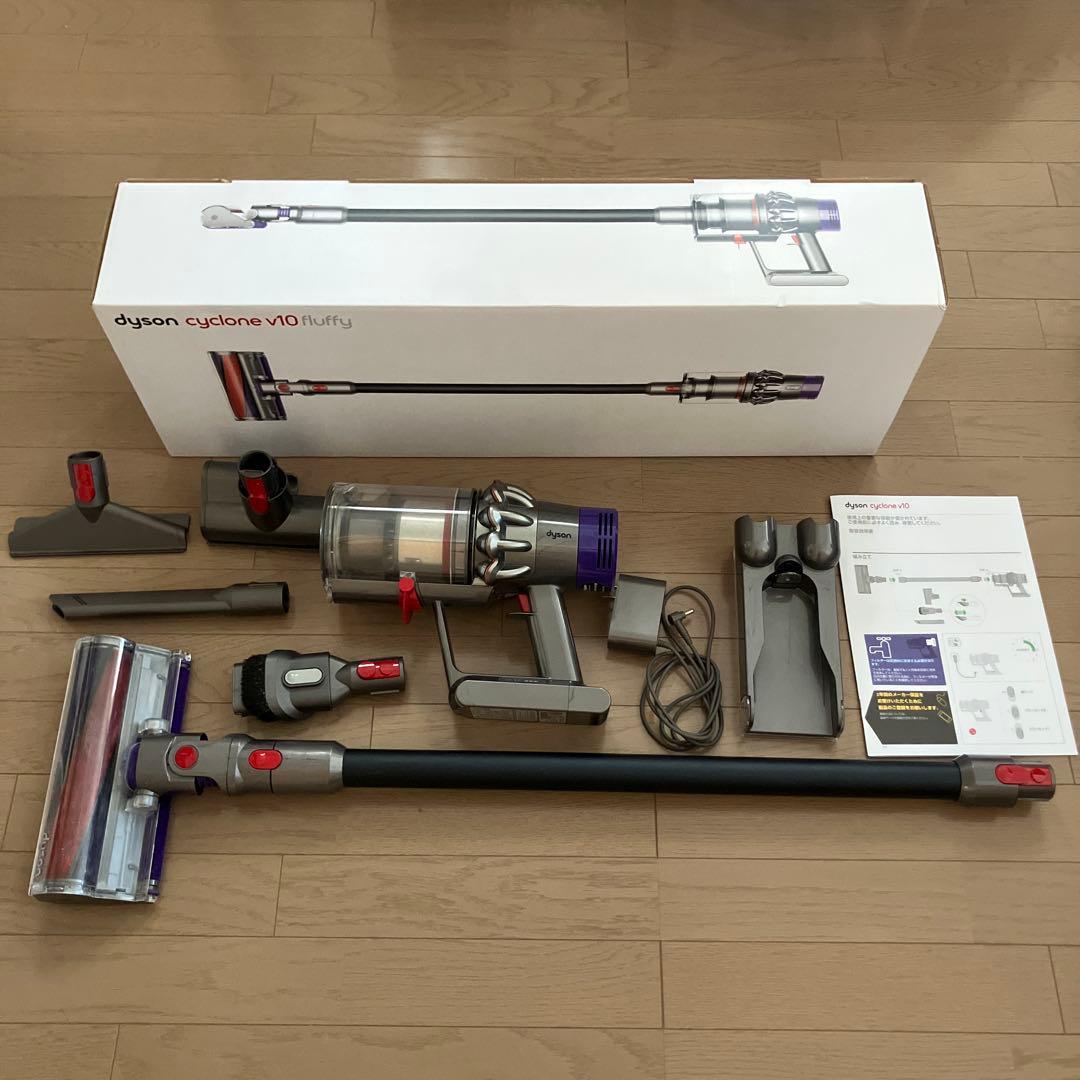 Dyson Cyclone V10 Fluffy 掃除機