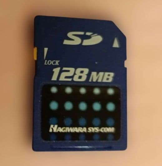 期間限定値引日曜日まで　ミラーレス一眼　Canon　EOS　M シルバーセット