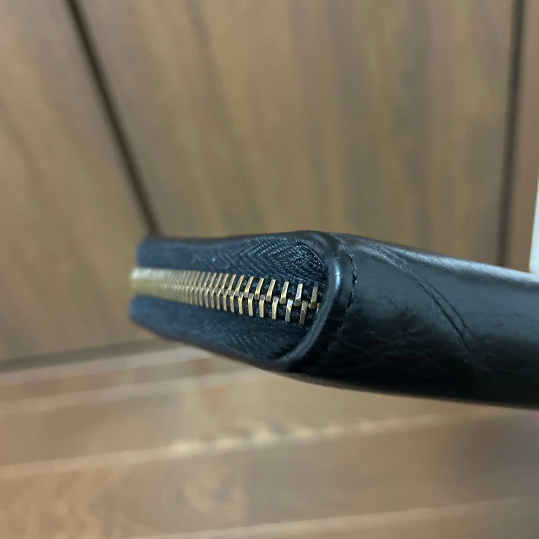 GUCCIラウンドジップ ブラックレザー長財布