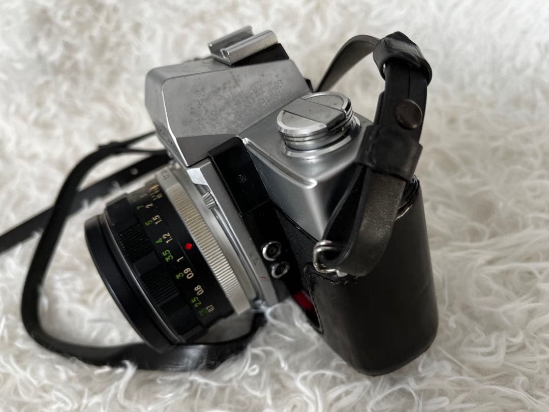 minolta SR-T 101 一眼レフカメラ ・ MC ROKKOR レンズ