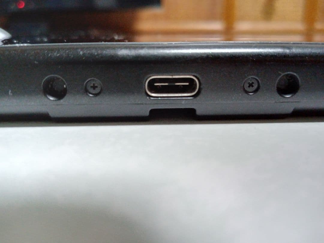 Nintendo　Switch　1　本体のみ　　動作品　確認済み　2021年製造