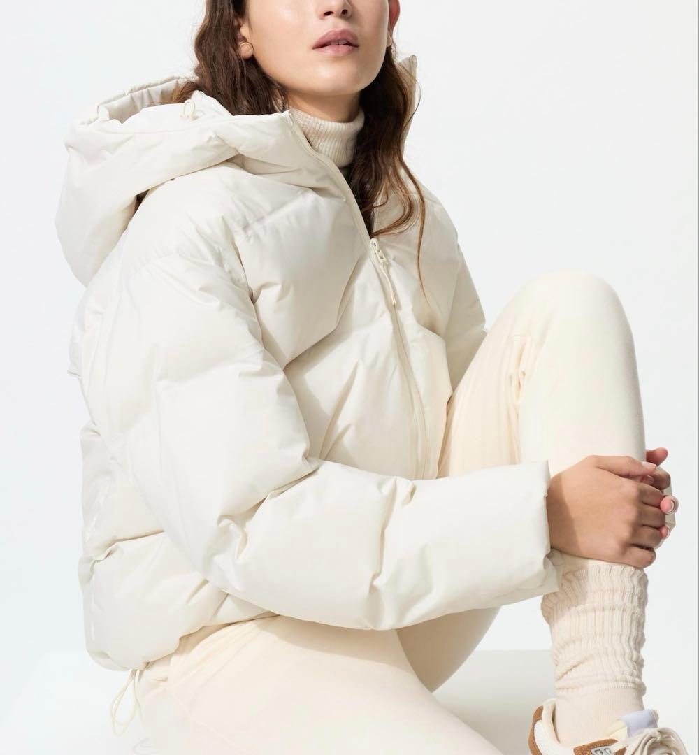 ★新品未使用★ Sサイズ シームレスダウンパーカ ユニクロ　2026年1月購入