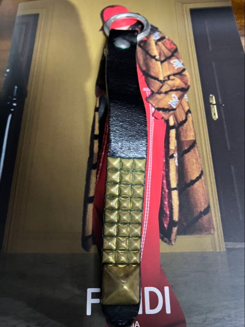 wtapsウルフズヘッドキーキーパーGIP