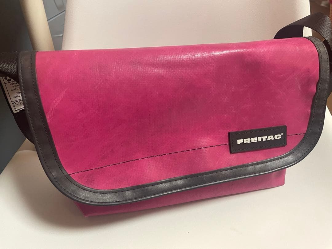 FREITAG ショルダー ハワイ ピンク