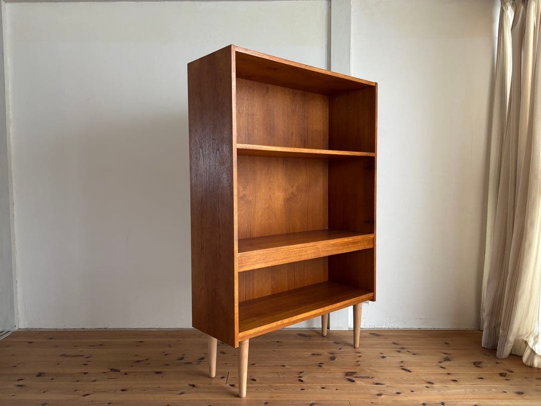 北欧ヴィンテージ　デンマーク　チーク　シェルフ