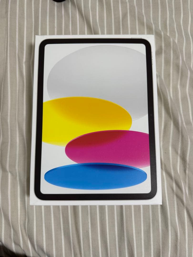 Apple iPad 代１０世代　256GB