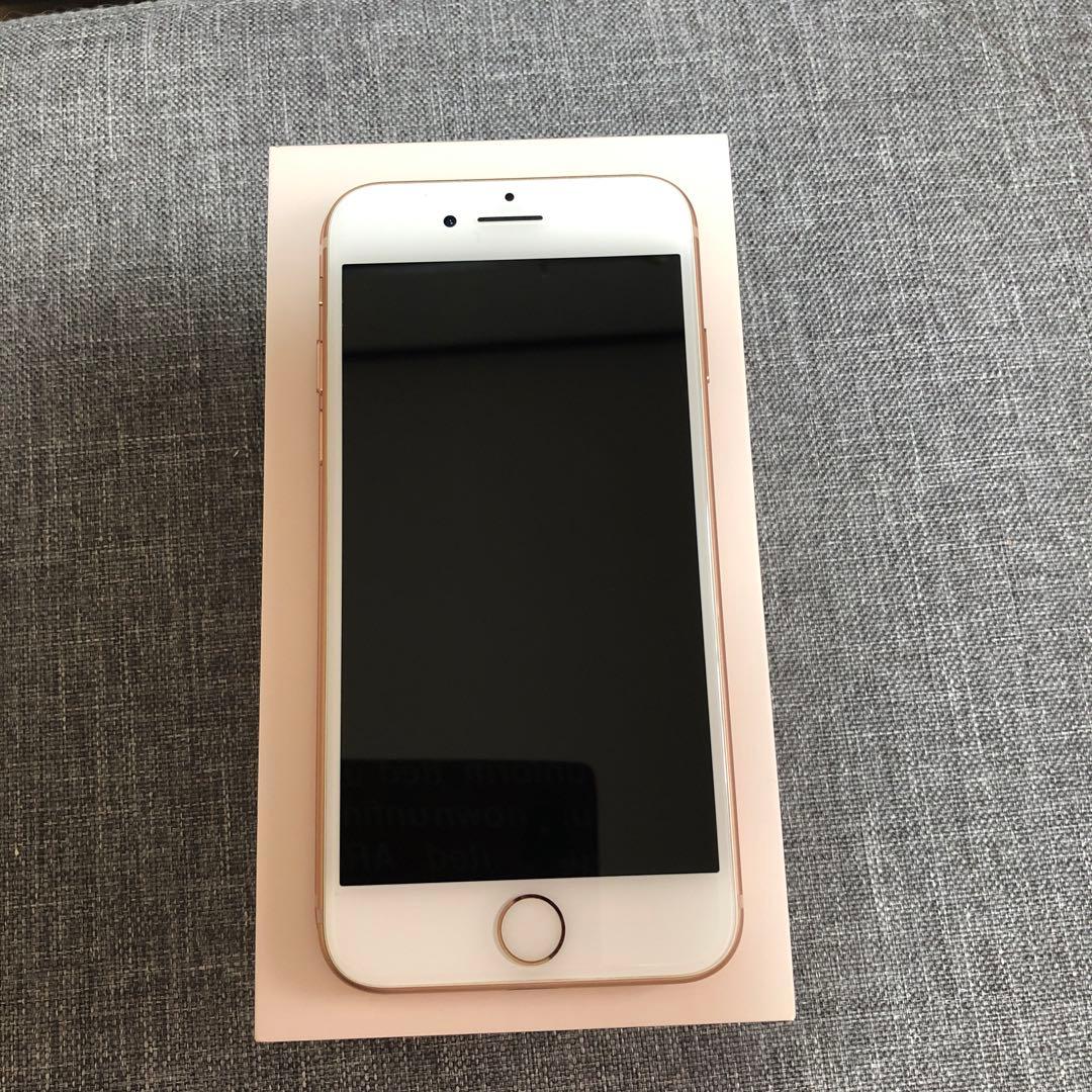 iPhone8 ピンク系ゴールド　64ギガ　外箱あり