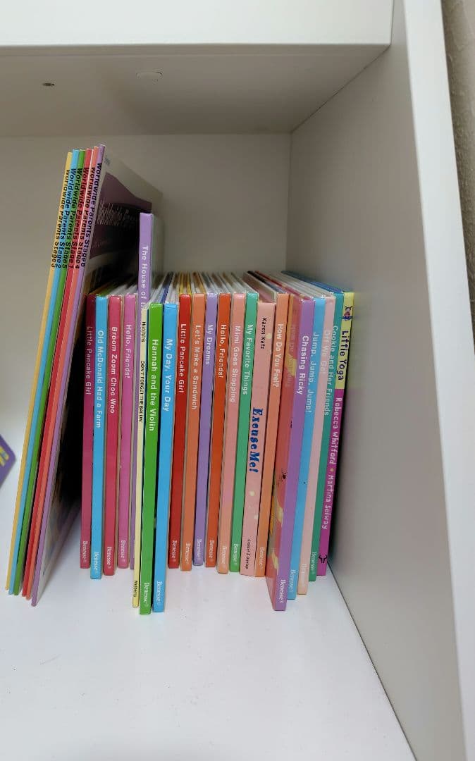 WWK ワールドワイドキッズ DVD、CD、CD-ROM、絵本