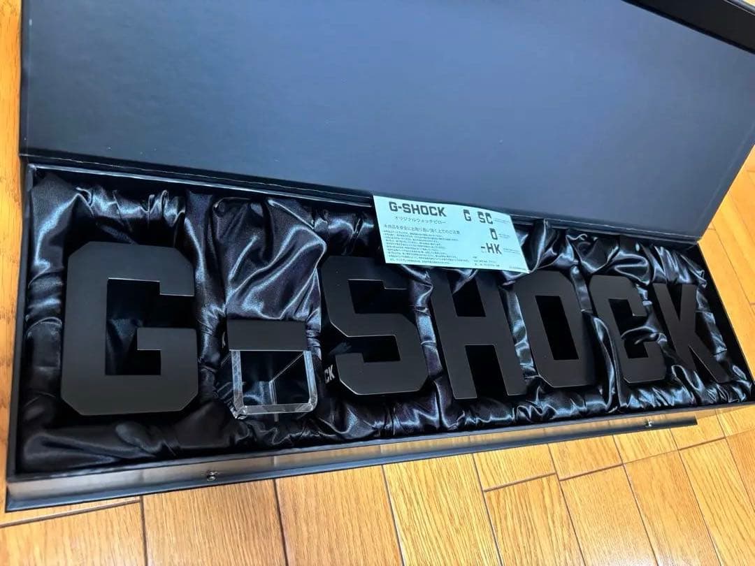 G-SHOCK オリジナルウォッチピロー　 オリジナルピンバッジ　ノベルティ