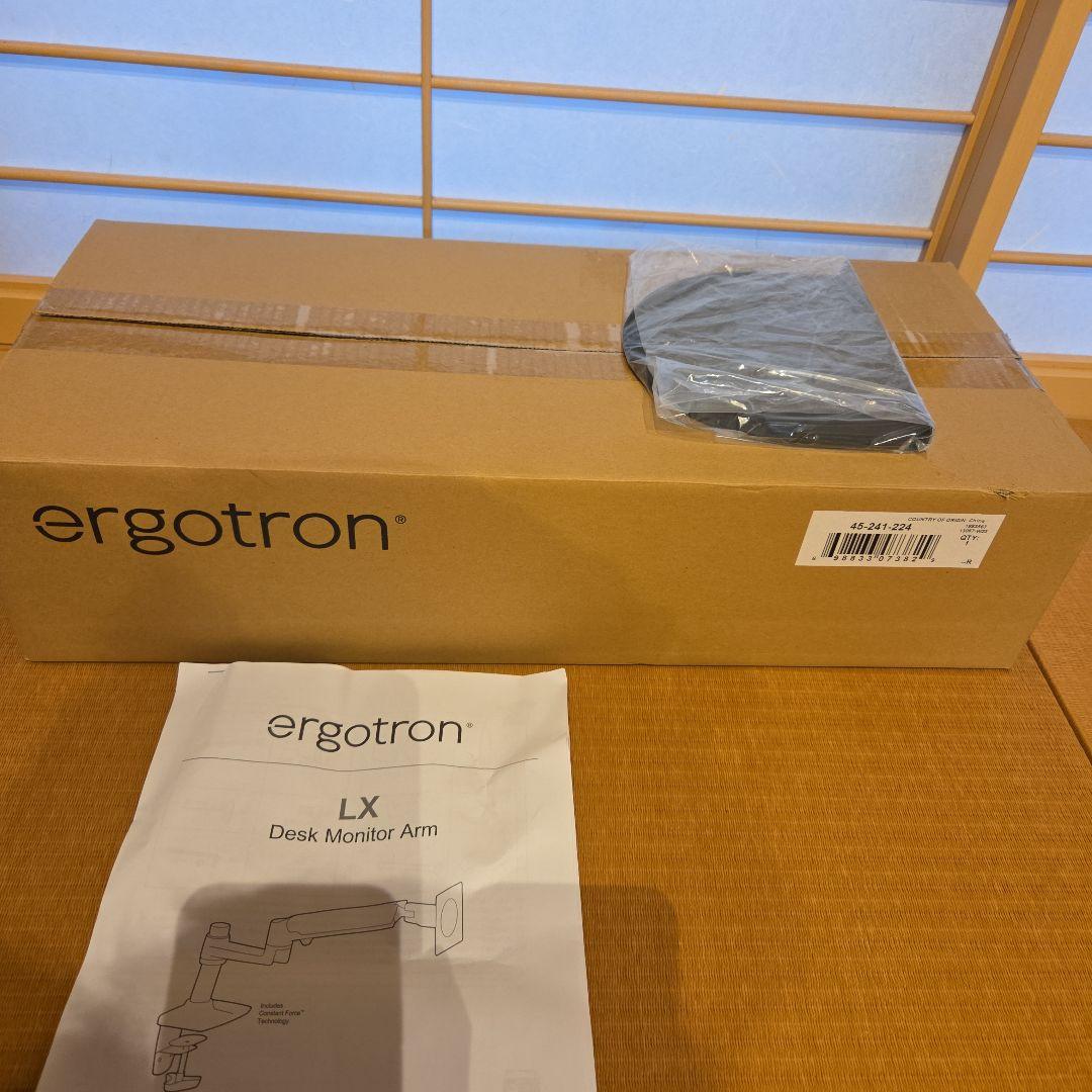 ergotron LX Desk Monitor Arm　補強プレート付き