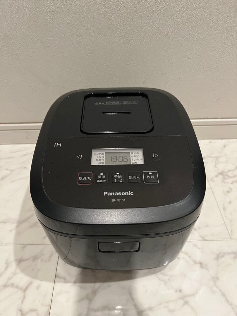 K Panasonic SR-FE101 IH炊飯器 ブラック