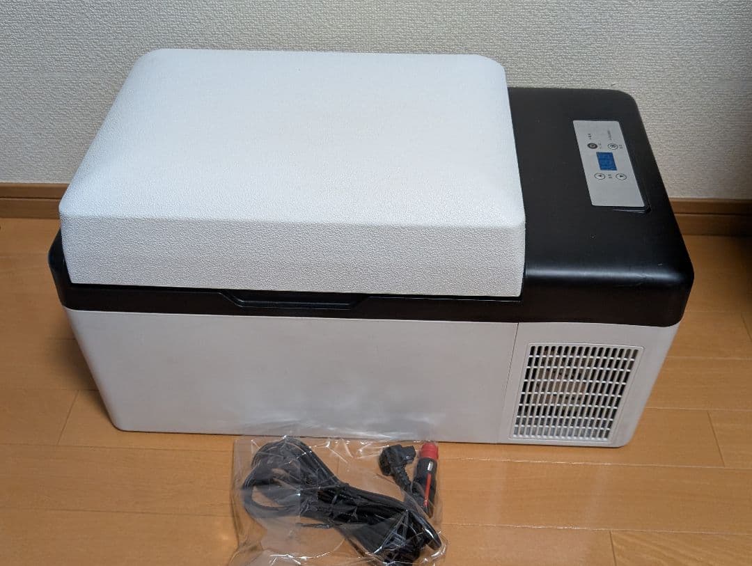 ポータブル冷蔵庫　車載冷蔵庫 ベルソス