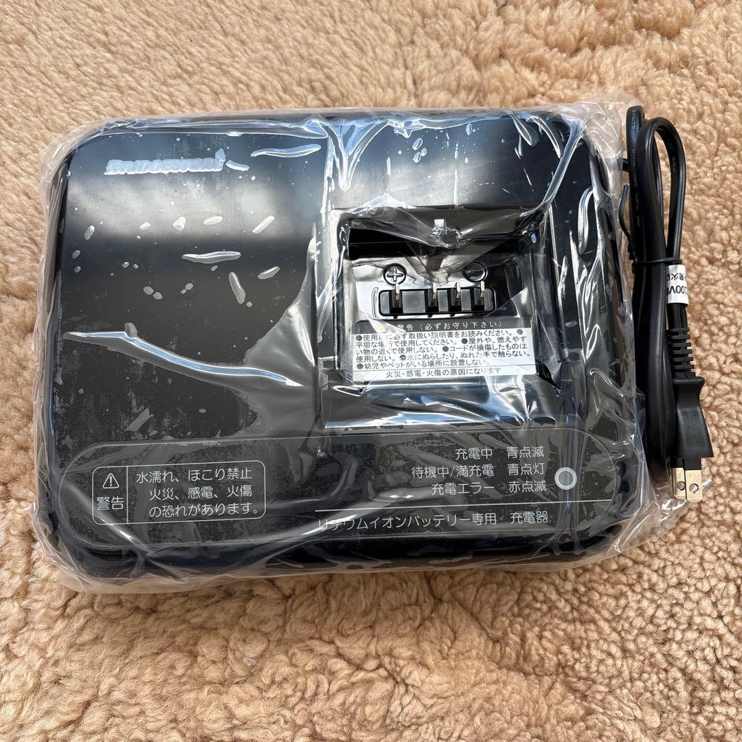 j*i様 【新品未使用】ブリヂストン電動自転車充電器 P5568 ビッケモブハイ
