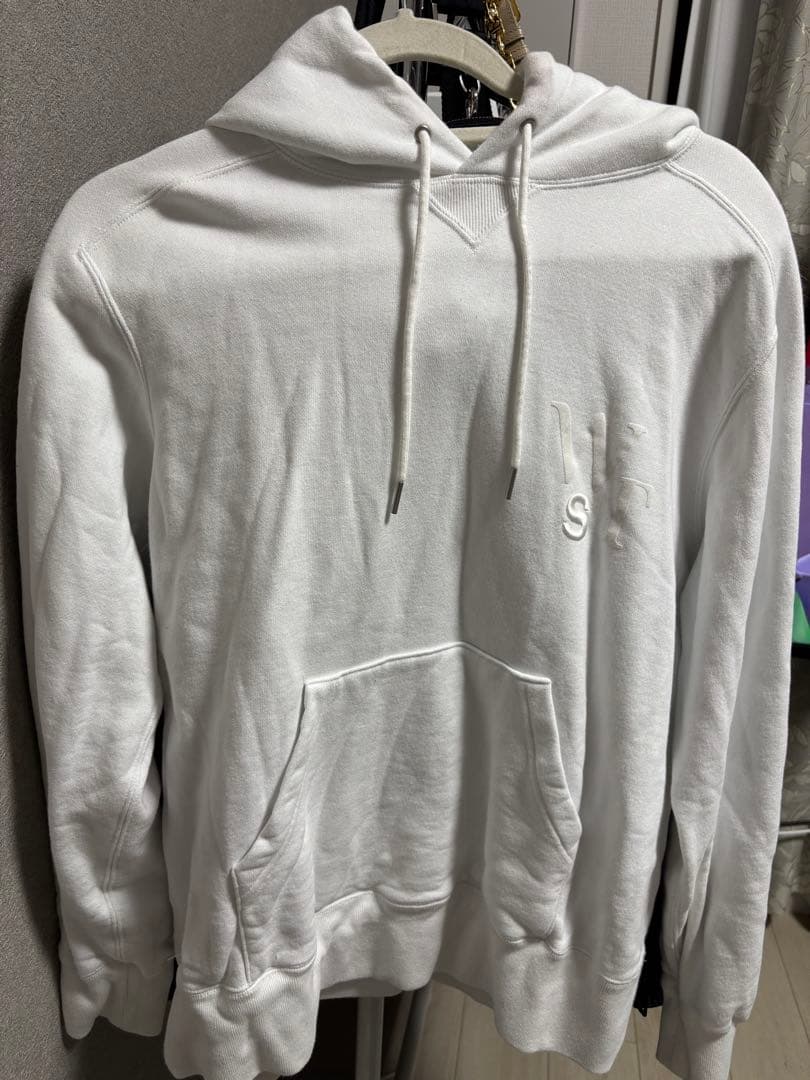 WTAPS 刺繍ロゴ パーカー