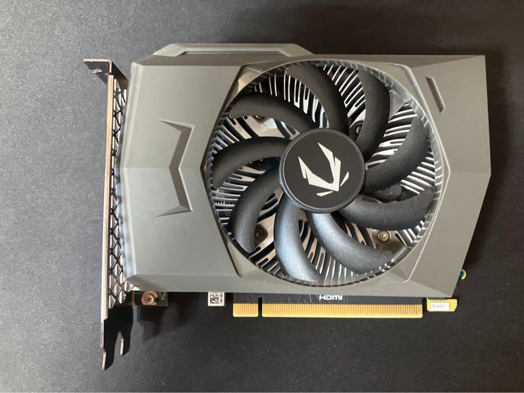 ZOTAC GEFORCE RTX3050 グラフィックボード 動作確認済み