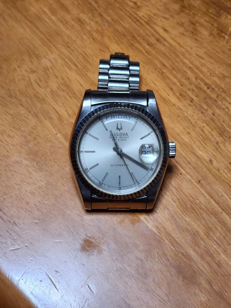 Bulova 自動巻き腕時計 シルバー