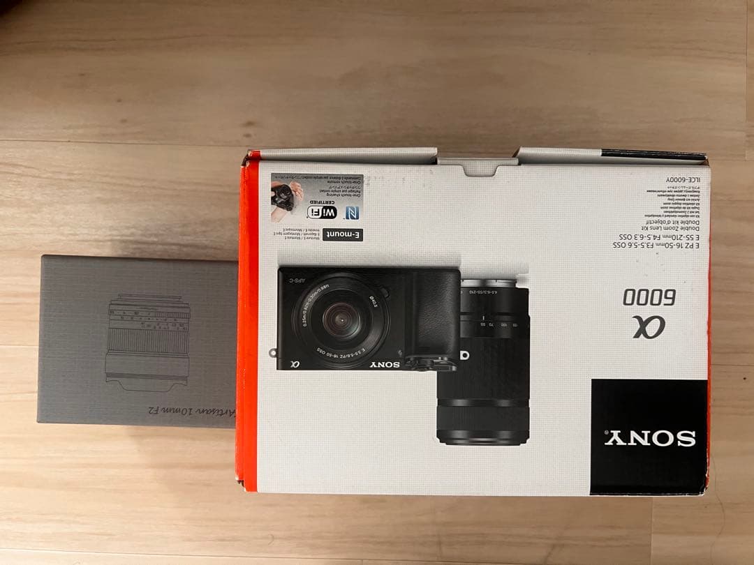 SONY α6000、（TTArtisan 10mm F2 レンズ付き）