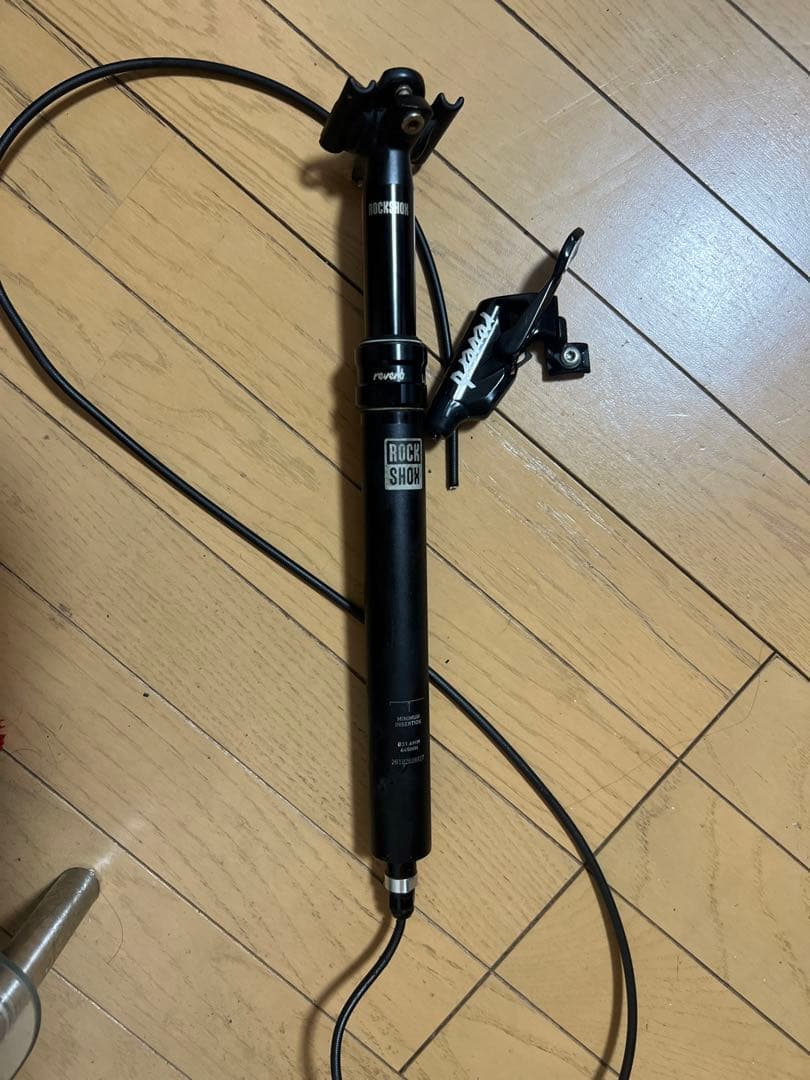 アクセサリー Rockshox reverb 440mm/44cm 31.6