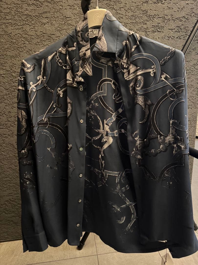 売り切り価格 新品未使用 HERMES シルクシャツ