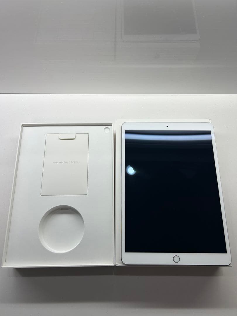 iPad pro10.5 64GB シルバー　美品