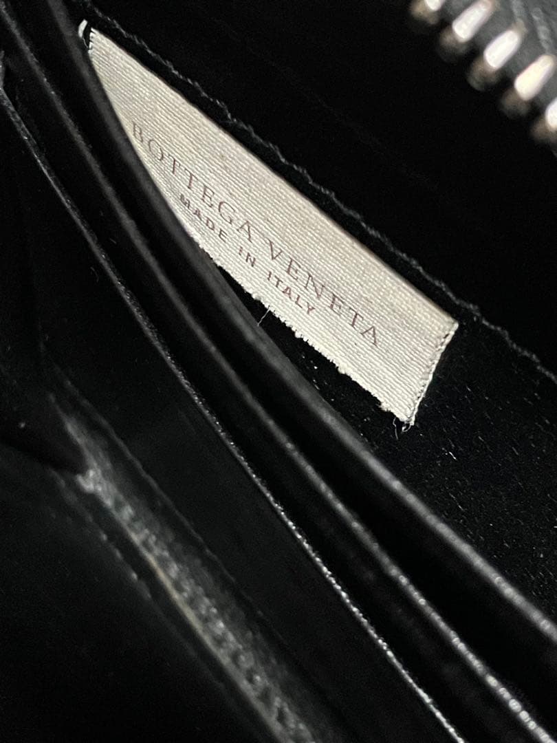 【格安】ボッテガヴェネタ ラウンドファスナー長財布