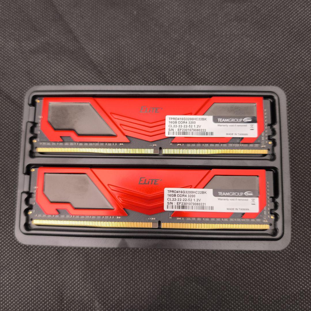 メモリ　32GB（16GB×2枚）　DDR4-3200　Team Group