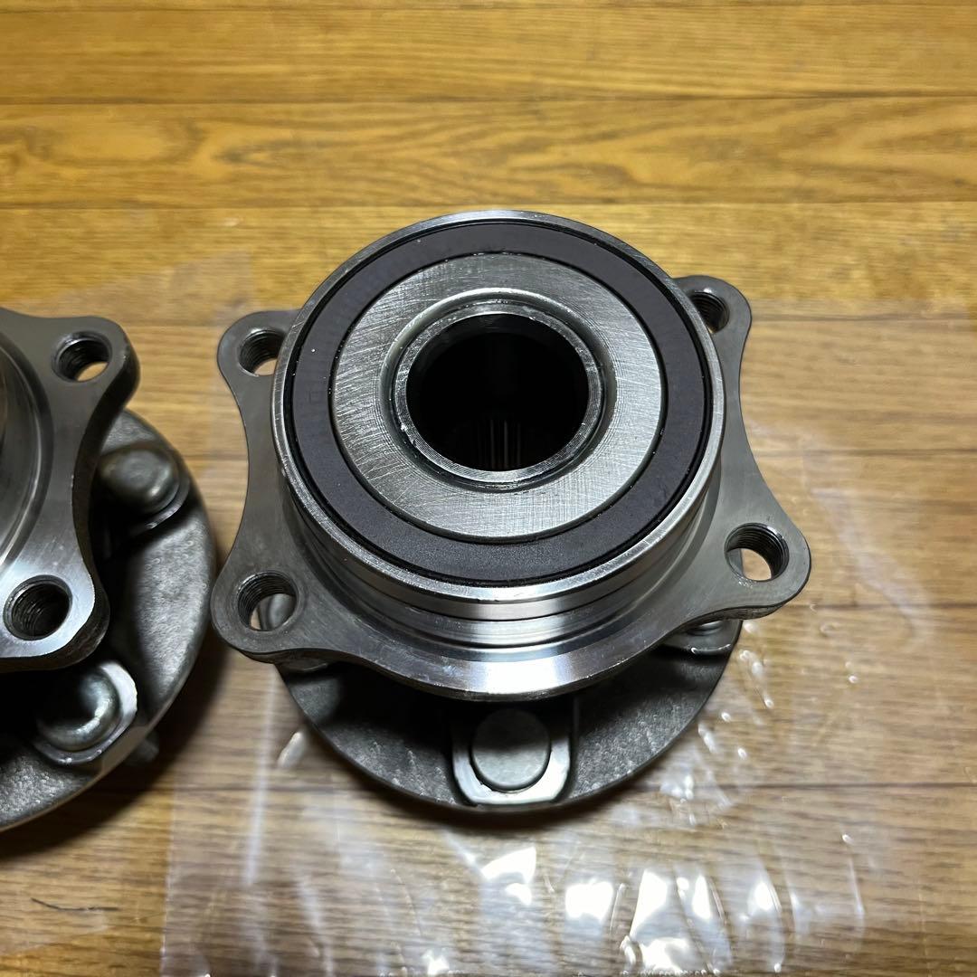 【美品】純正同等リアハブ