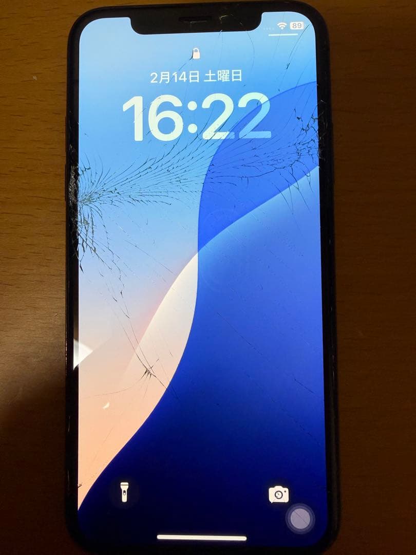 iPhone Xs 画面割れジャンク品