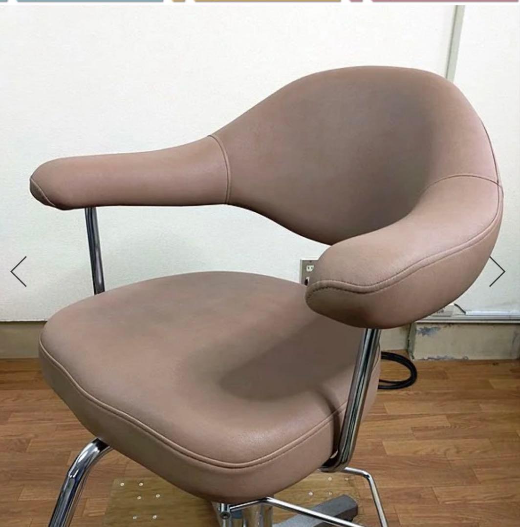 オオヒロ 『FINEライトブラウン』 美容室スタイリングチェア大広製作所