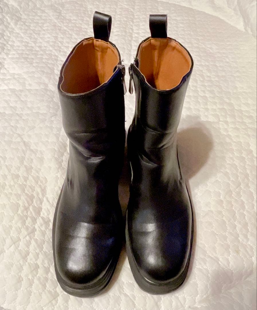 ZARA サイドジップ ブーツ 厚底 トラックソール ブラック レザー