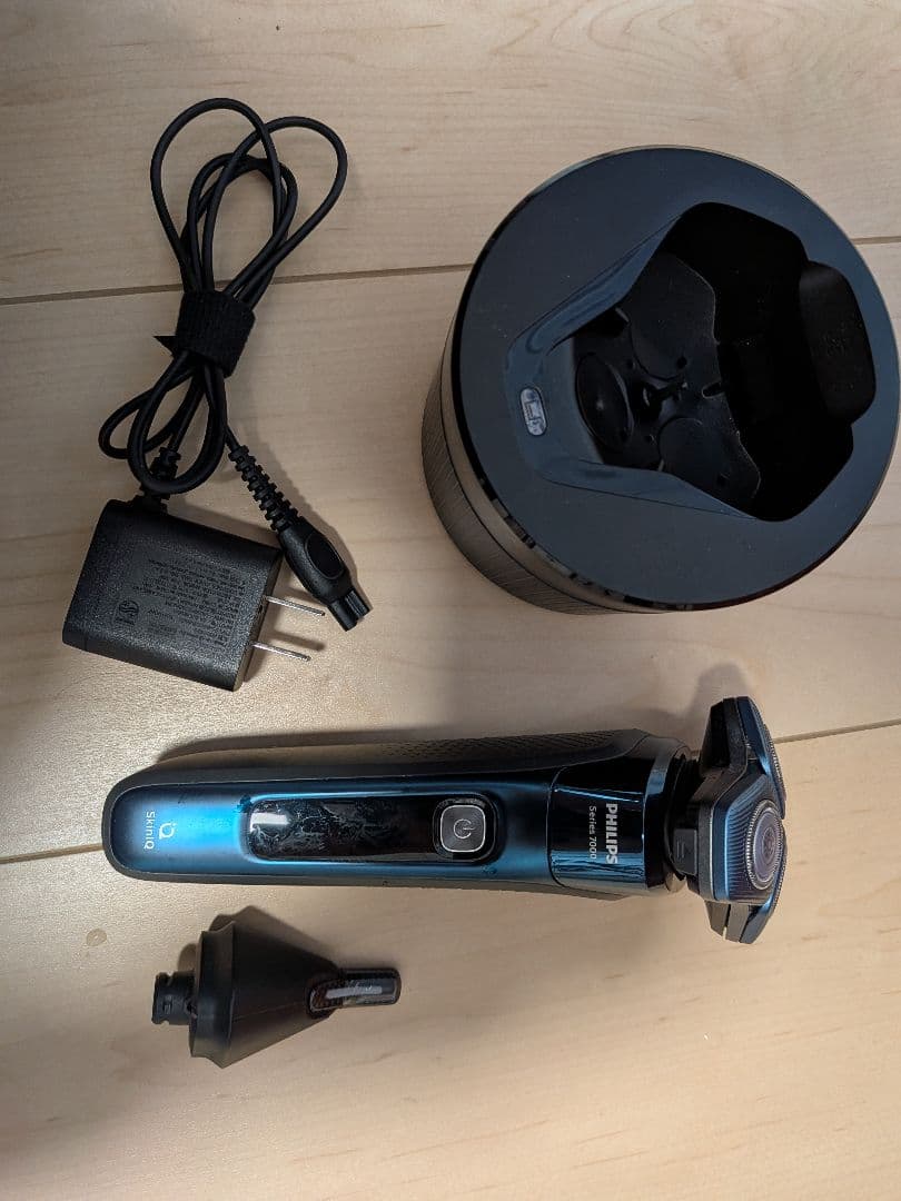 PHILIPS 7000シリーズ 電気シェーバー 本体　S7786/47