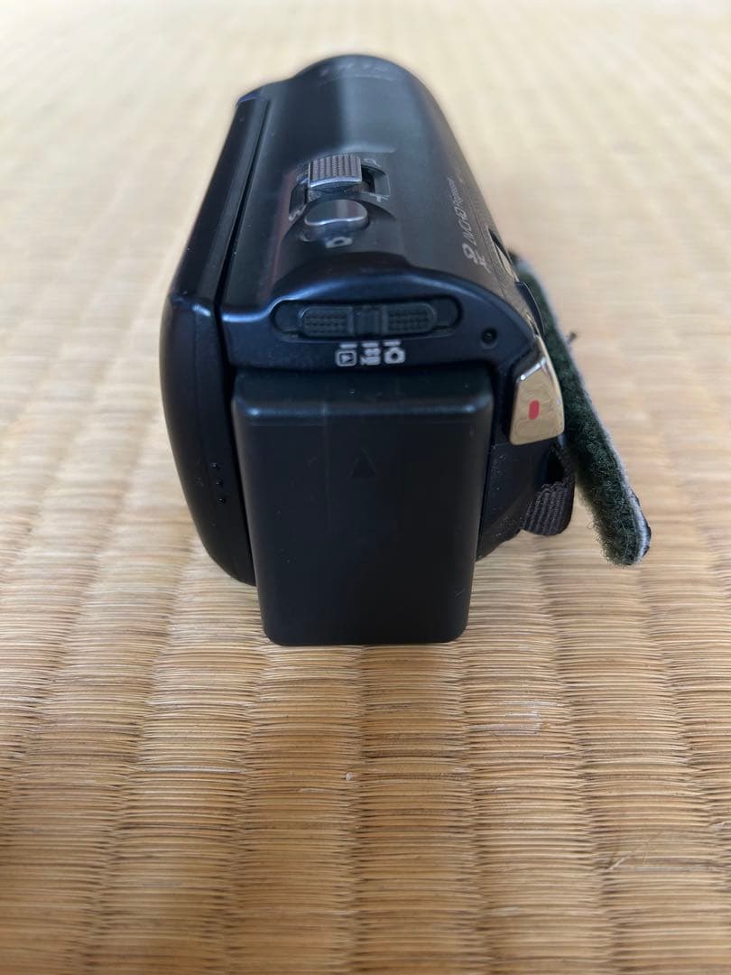 Panasonic HC-V520M ビデオカメラ 本体のみ