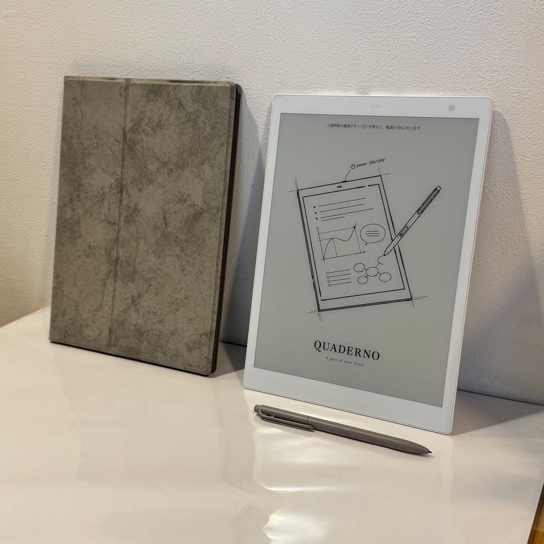 【箱説無し中古】QURDERNO クアデルノGen.2 FMVDP51 カバー付