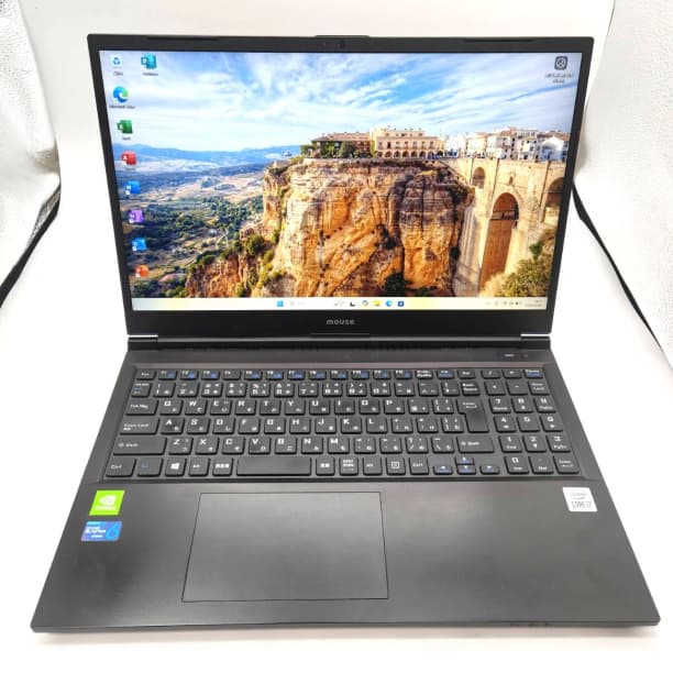 第10世代i7 16GB バッテリ◎ フルHD 15 SSD256GB オフィス