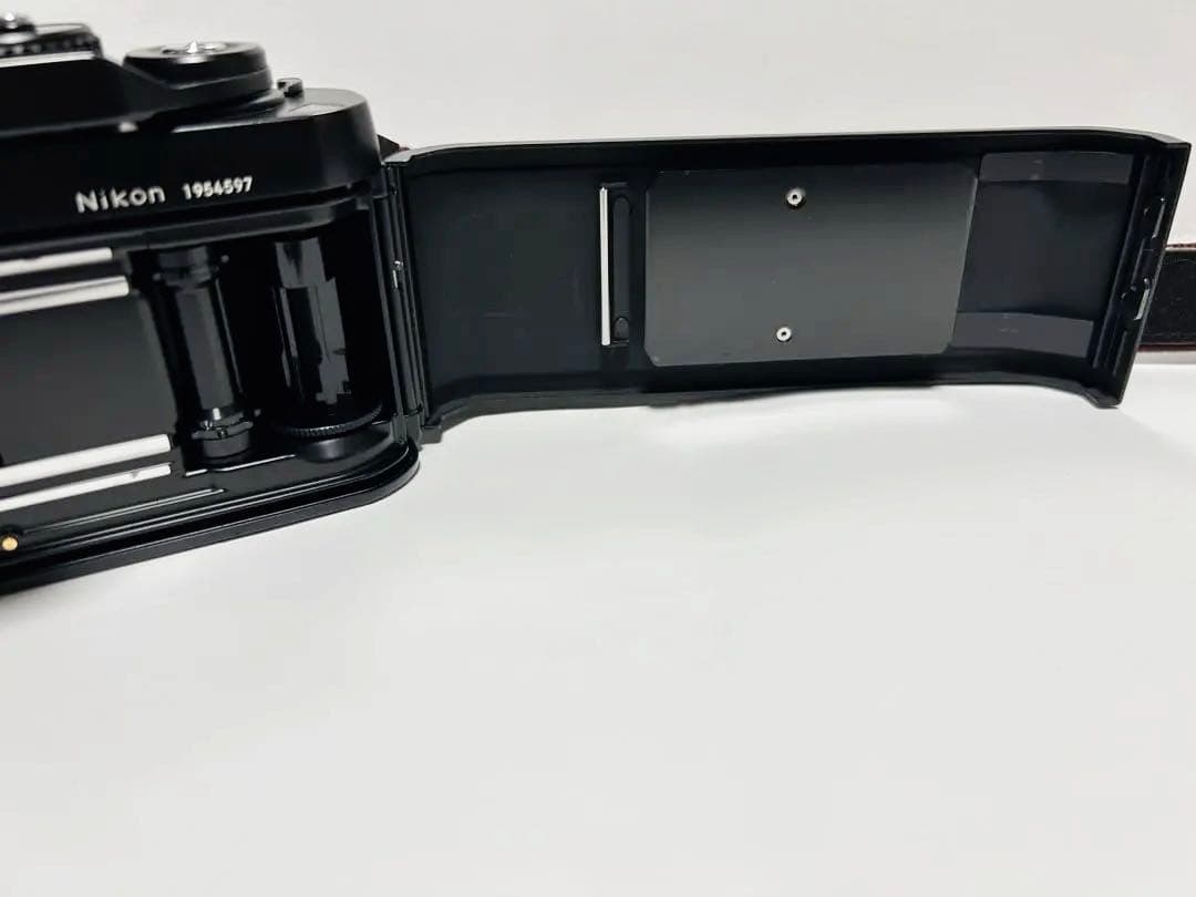 近日終了【美品】ニコンNikon F3 /AF Nikkor35mm F2付き