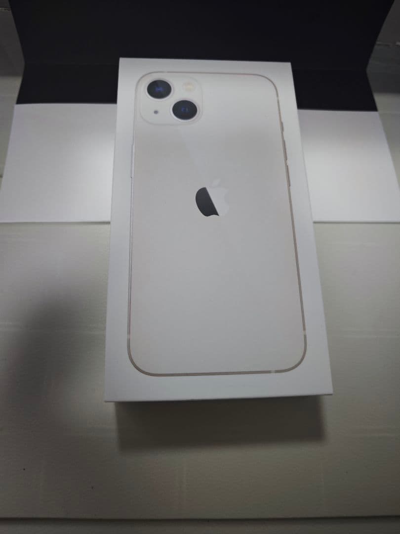 iPhone13 SIMフリー スターライト 128GB 新品未開封