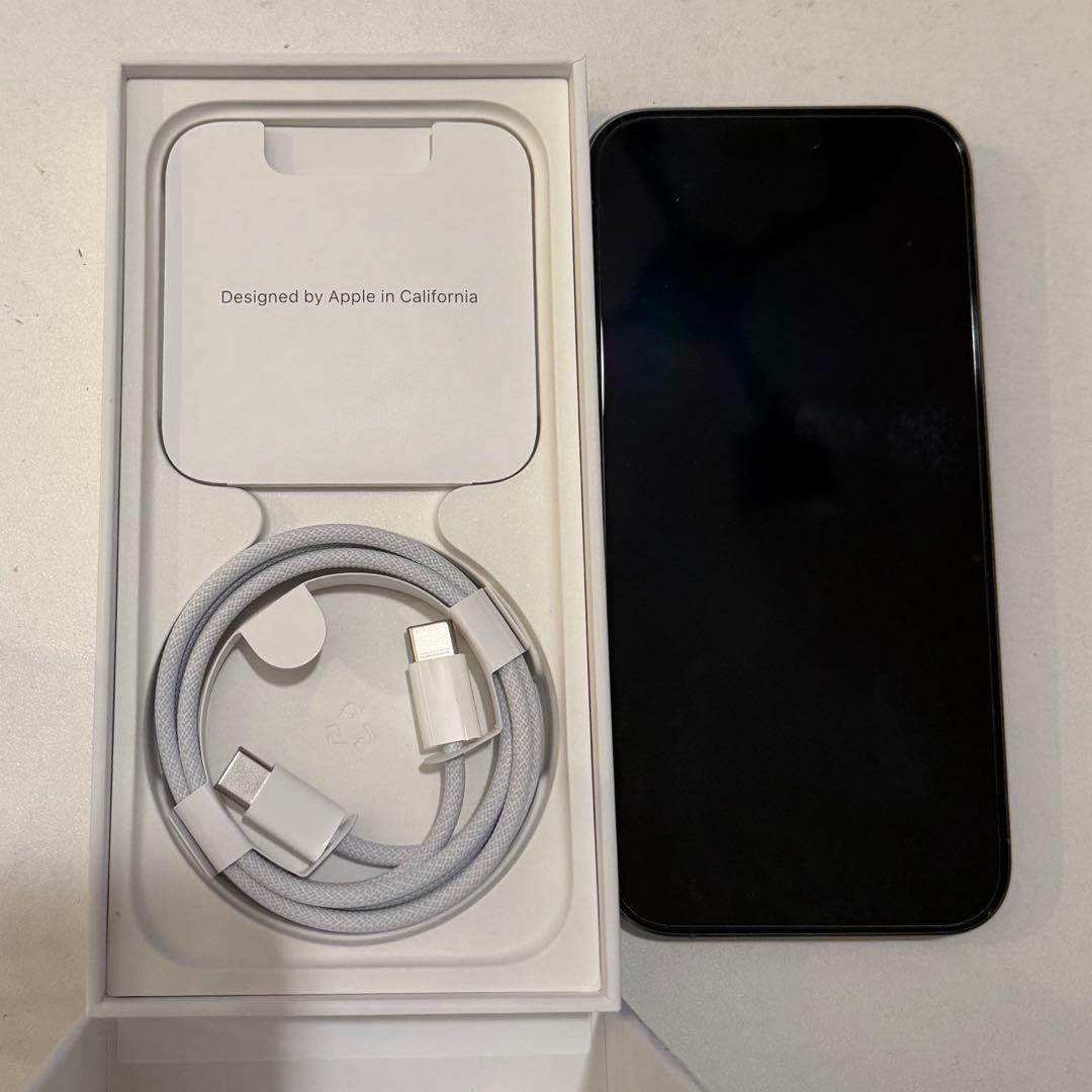 Apple iPhone 15Pro ナチュラルチタリウム