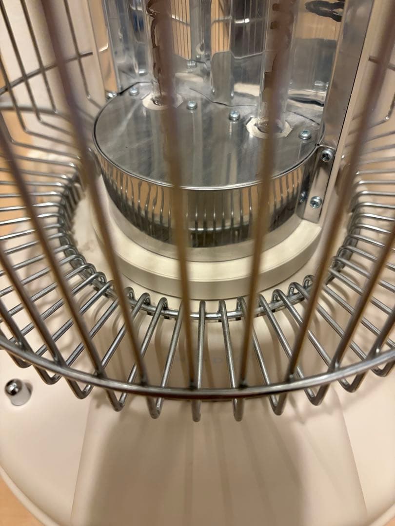 モダンデコ　レトロカーボンヒーター　電気ストーブ